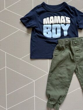 Children’s place|Baby boy/toddler set-Mama's Boy Navy Tee & Olive khakis pants•